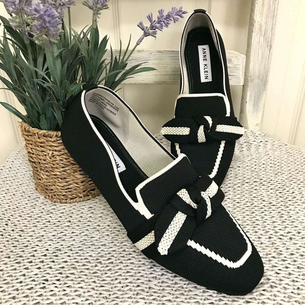 NWOT Anne Klein Tarsy Loafer 7.5M